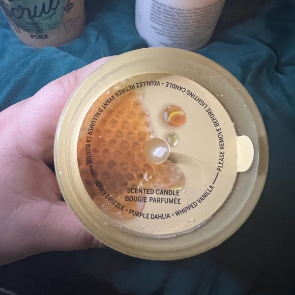 Victoria’s Secret PINK Self Care Honey Bundle - Picture 6 of 7